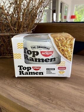 Nissen Top Ramen Bowl, Spoon & Chopsticks Set